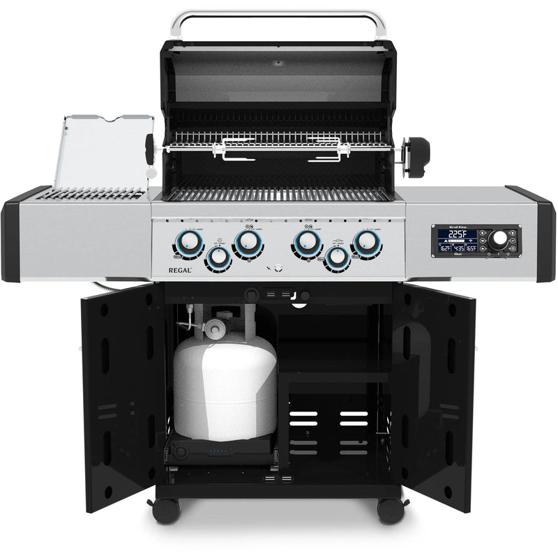 Broil King Regal Q 490 Pro IR iQue Gas Grill 687244 IMAGE 3