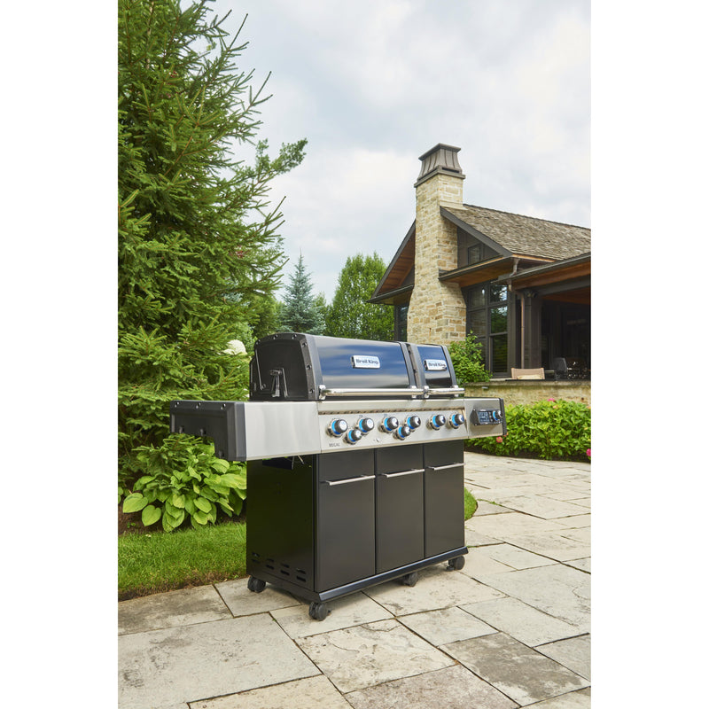 Broil King Regal Q 690 Pro IR iQue Gas Grill 689247 IMAGE 13