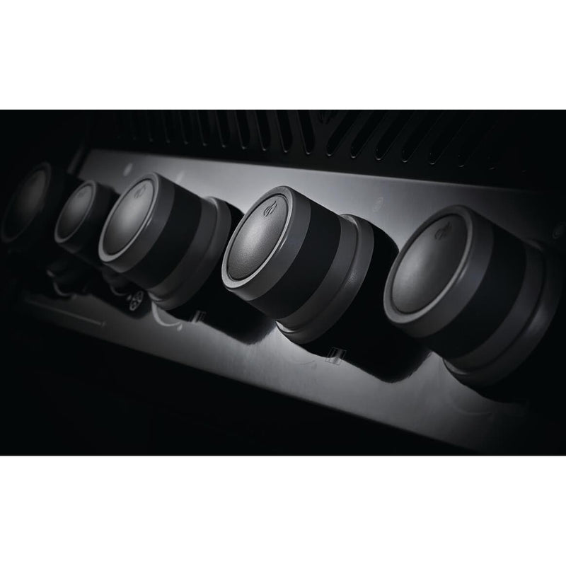 Napoleon Rogue® 525 Gas Grill - Propane R525PK-2 IMAGE 4